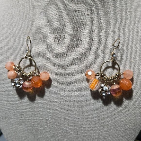 Vintage dangling bead earrings - Picture 2 of 5